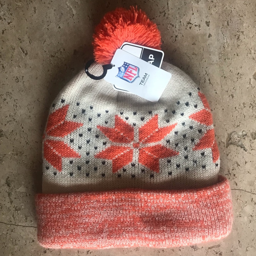 Chicago Bears knit beanie NWT